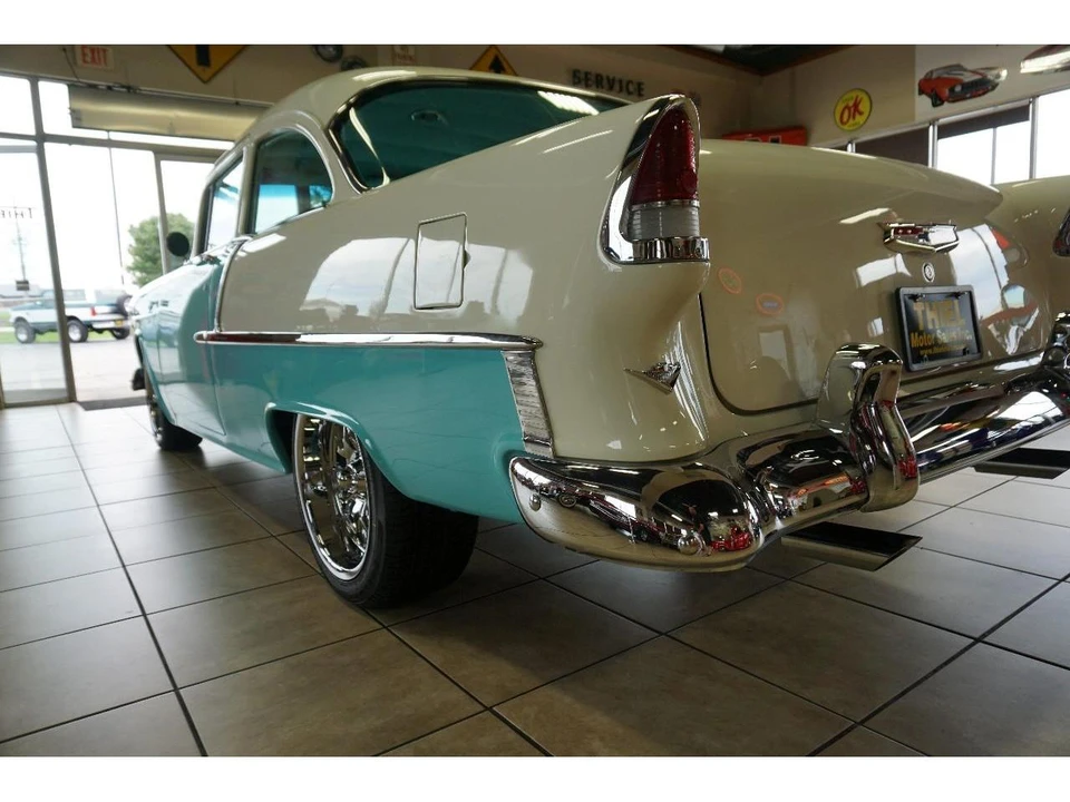 1955 Chevrolet Tri-Five Bel Air 2-Door Hardtop & Coupe - Image 23 of 31