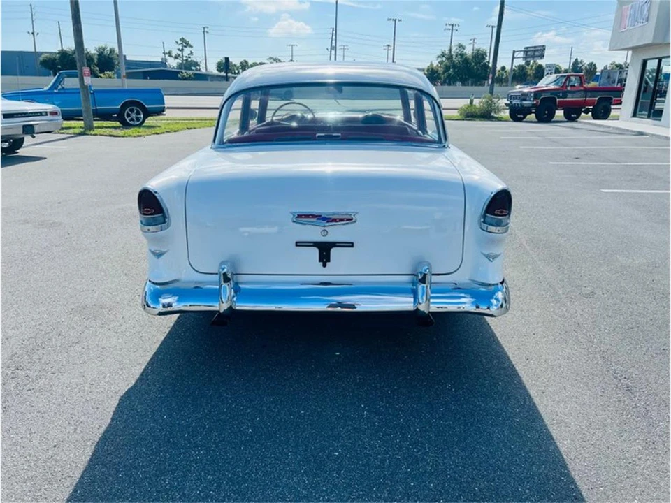 1955 Chevrolet Tri-Five Bel Air 2-Door Hardtop & Coupe - Image 4 of 31