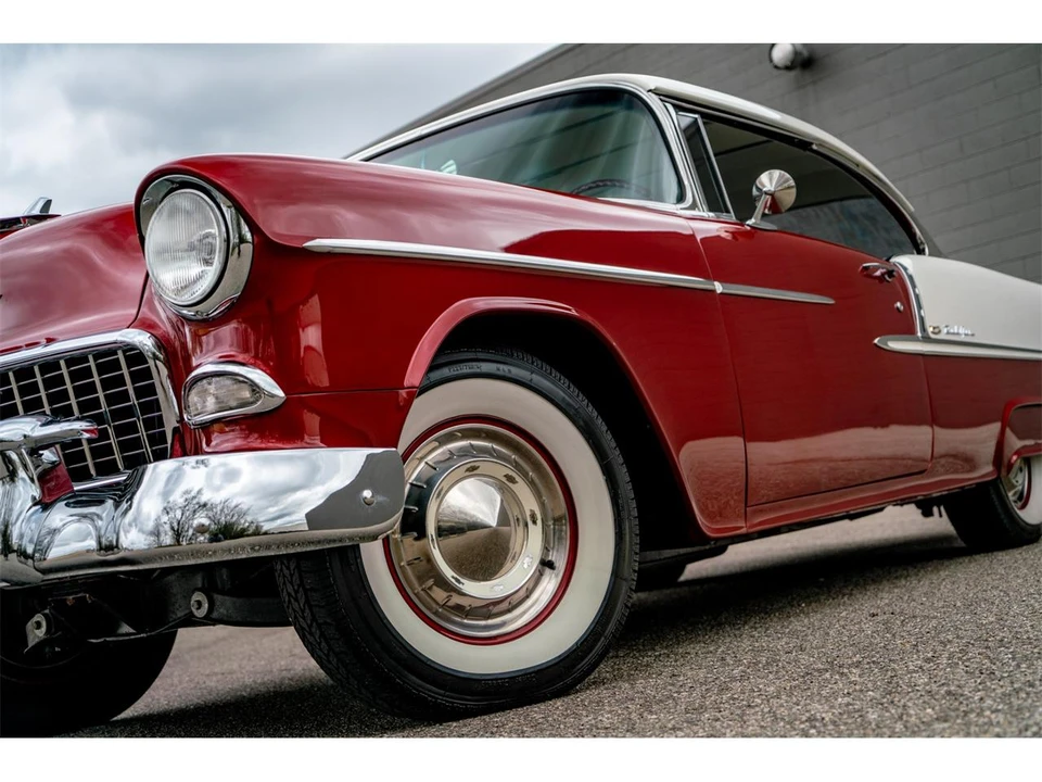 1955 Chevrolet Tri-Five Bel Air 2-Door Hardtop & Coupe - Image 4 of 31