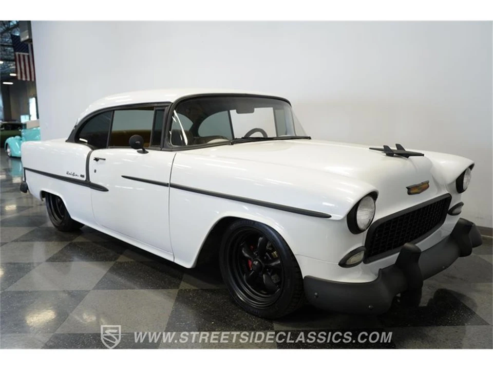 1955 Chevrolet Tri-Five Bel Air 2-Door Hardtop & Coupe - Image 16 of 31