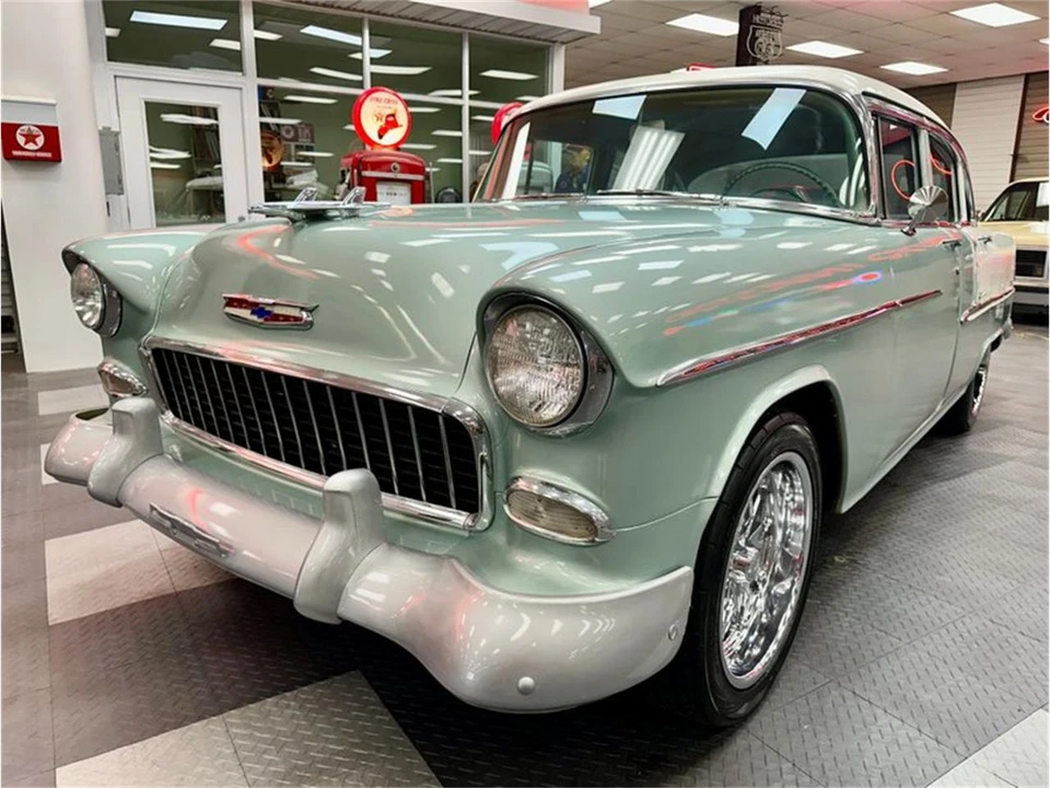 1955 Chevrolet Tri-Five Bel Air 2-Door Hardtop & Coupe - Image 15 of 31