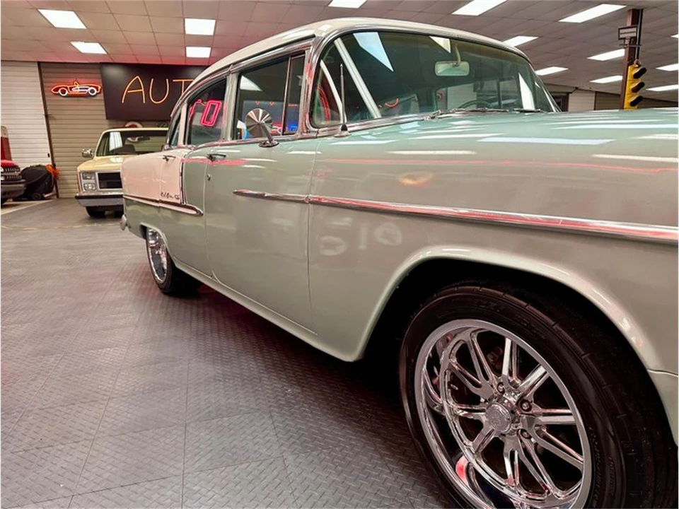 1955 Chevrolet Tri-Five Bel Air 2-Door Hardtop & Coupe - Image 23 of 31