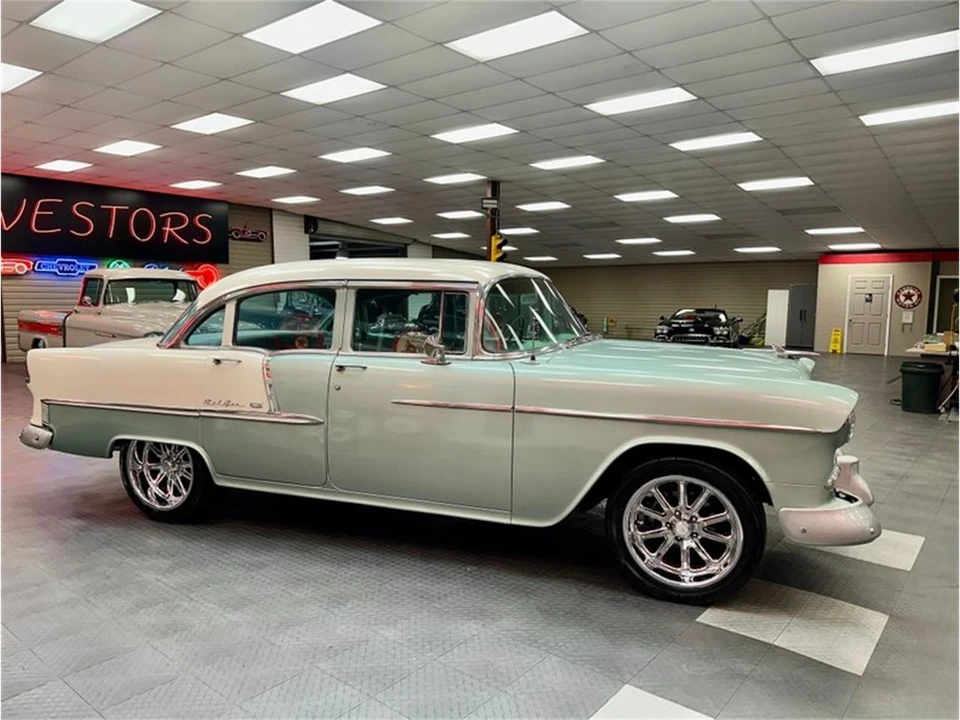 1955 Chevrolet Tri-Five Bel Air 2-Door Hardtop & Coupe - Image 5 of 31