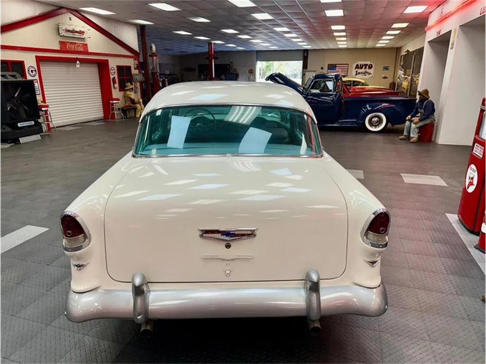 1955 Chevrolet Tri-Five Bel Air 2-Door Hardtop & Coupe - Image 7 of 31