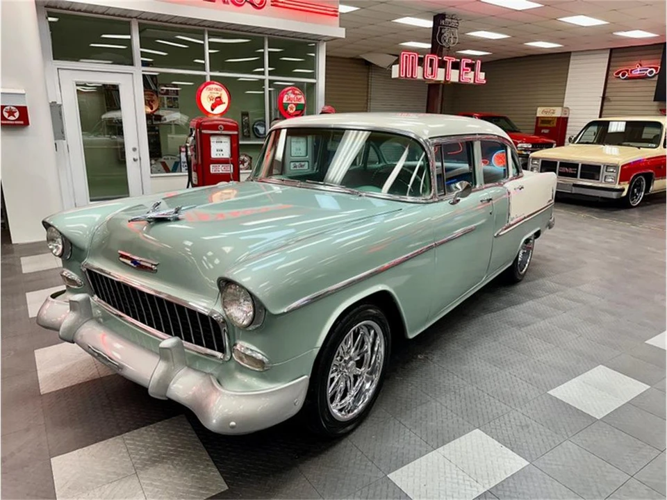 1955 Chevrolet Tri-Five Bel Air 2-Door Hardtop & Coupe - Image 2 of 31