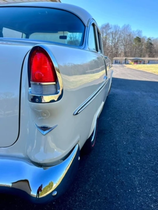 1955 Chevrolet Bel Air - Image 6 of 15