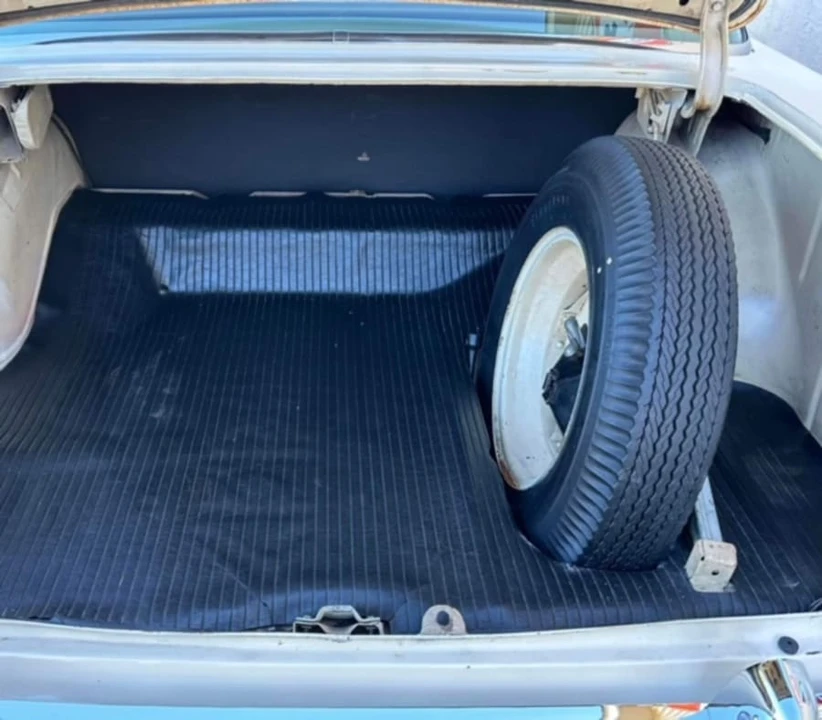 1955 Chevrolet Bel Air - Image 14 of 15