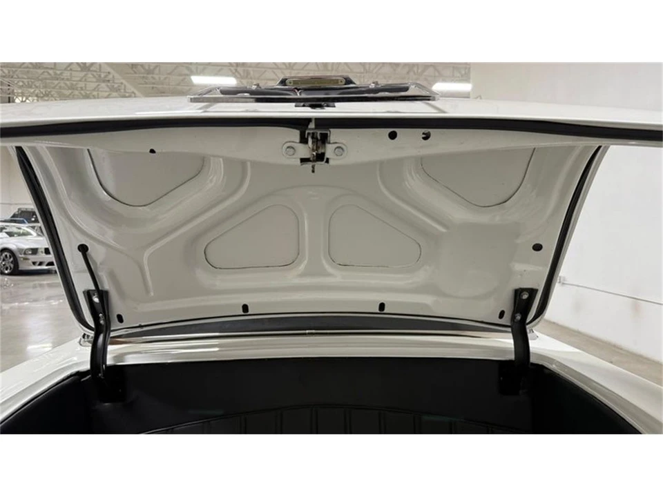 1955 Chevrolet Tri-Five Bel Air 2-Door Hardtop & Coupe - Image 28 of 31