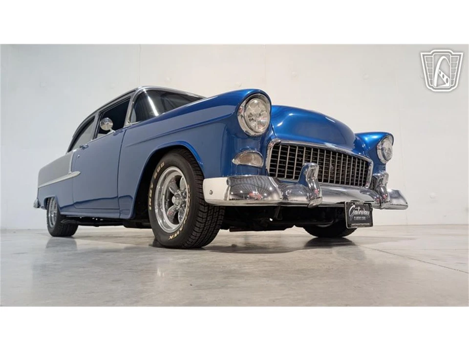 1955 Chevrolet Tri-Five Bel Air 2-Door Hardtop & Coupe - Image 22 of 31