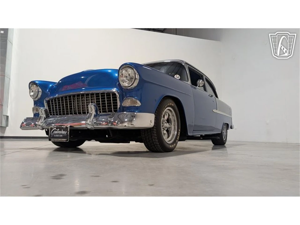 1955 Chevrolet Tri-Five Bel Air 2-Door Hardtop & Coupe - Image 4 of 31
