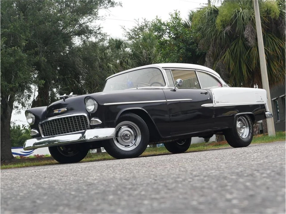 1955 Chevrolet Tri-Five Bel Air 2-Door Hardtop & Coupe - Image 11 of 31