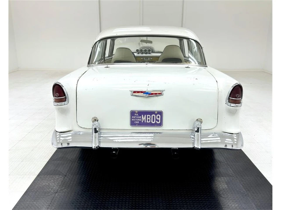 1955 Chevrolet Tri-Five Bel Air 2-Door Hardtop & Coupe - Image 4 of 31