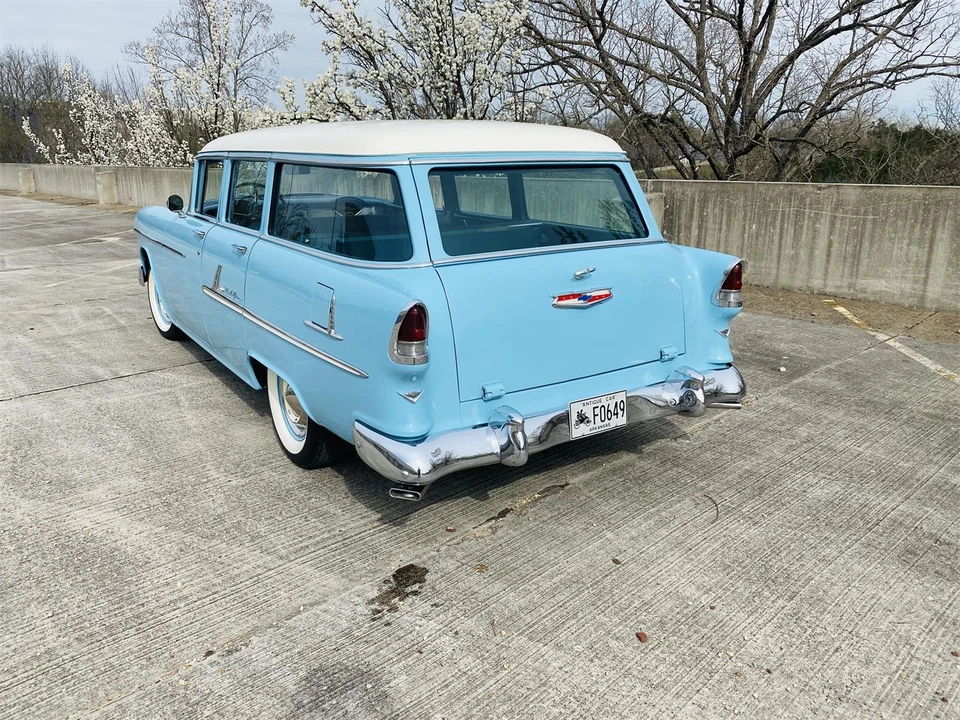 1955 Chevrolet Tri-Five Bel Air Sedan & Wagon - Image 7 of 24