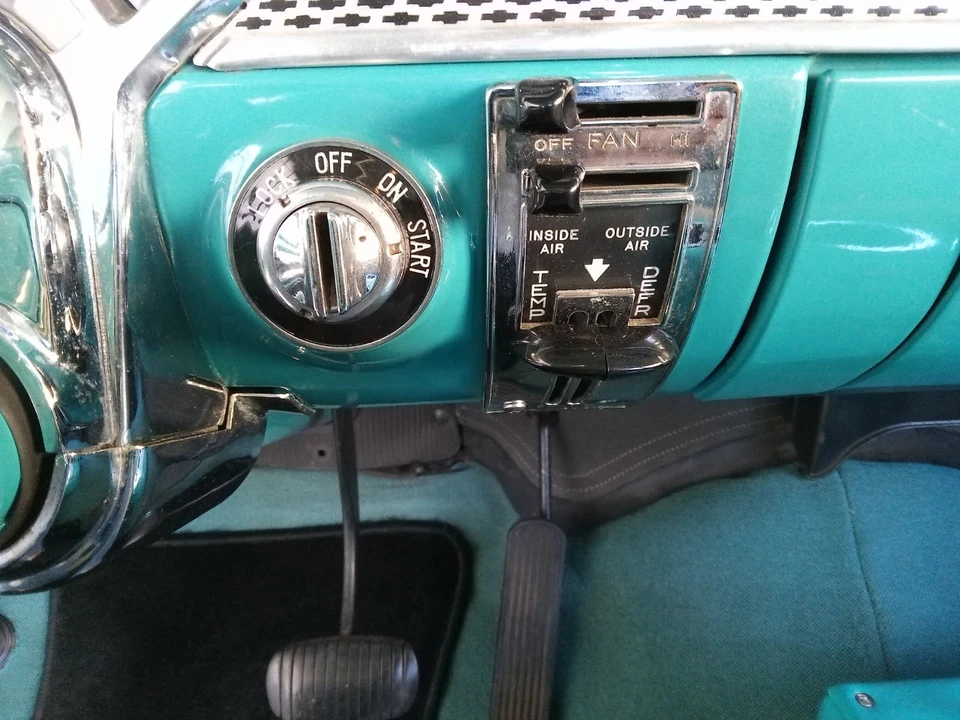 1955 Chevrolet Tri-Five Bel Air 2-Door Hardtop & Coupe - Image 25 of 31