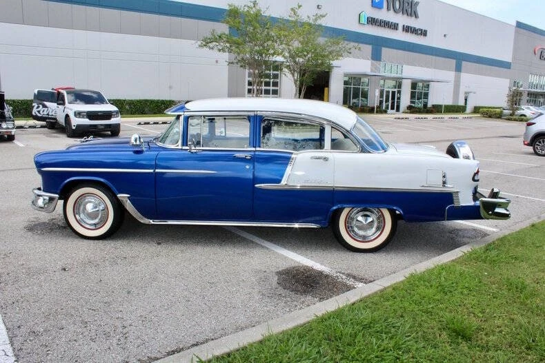 1955 Chevrolet Tri-Five Bel Air 2-Door Hardtop & Coupe - Image 24 of 31