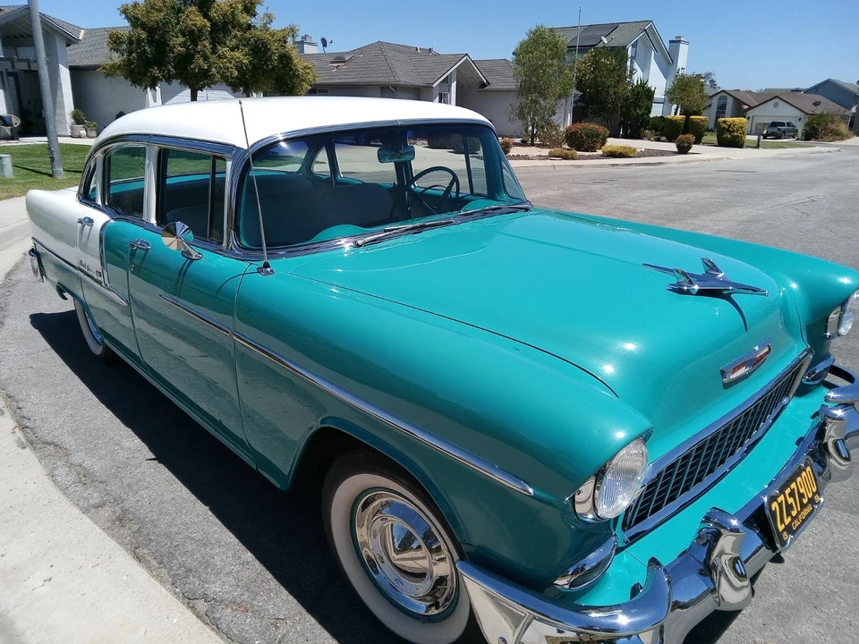 1955 Chevrolet Tri-Five Bel Air 2-Door Hardtop & Coupe - Image 4 of 31