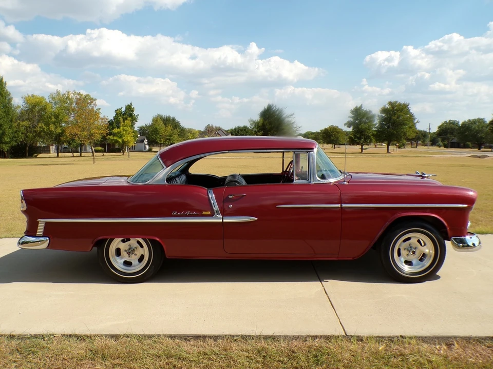 1955 Chevrolet Tri-Five Bel Air 2-Door Hardtop & Coupe - Image 5 of 31