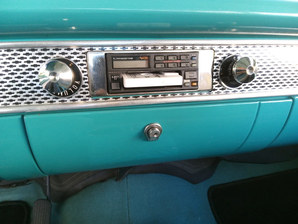 1955 Chevrolet Tri-Five Bel Air 2-Door Hardtop & Coupe - Image 26 of 31