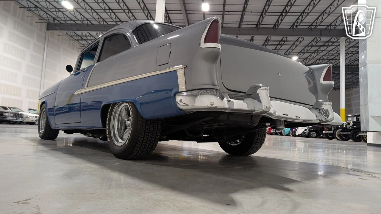 1955 Chevrolet Tri-Five Bel Air 2-Door Hardtop & Coupe - Image 11 of 31