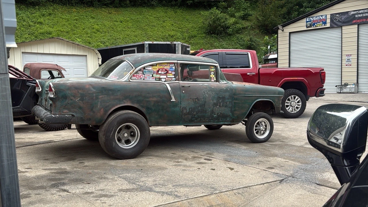 1955 Chevrolet Tri-Five Bel Air 2-Door Hardtop & Coupe - Image 9 of 11