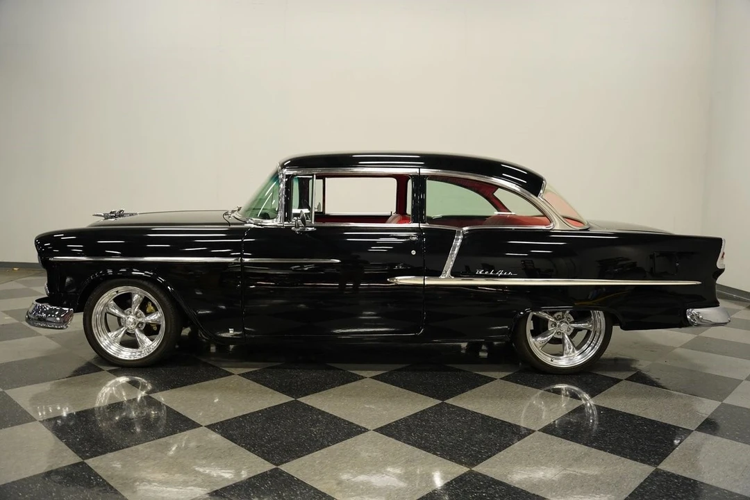 1955 Chevrolet Task Force - Image 8 of 21