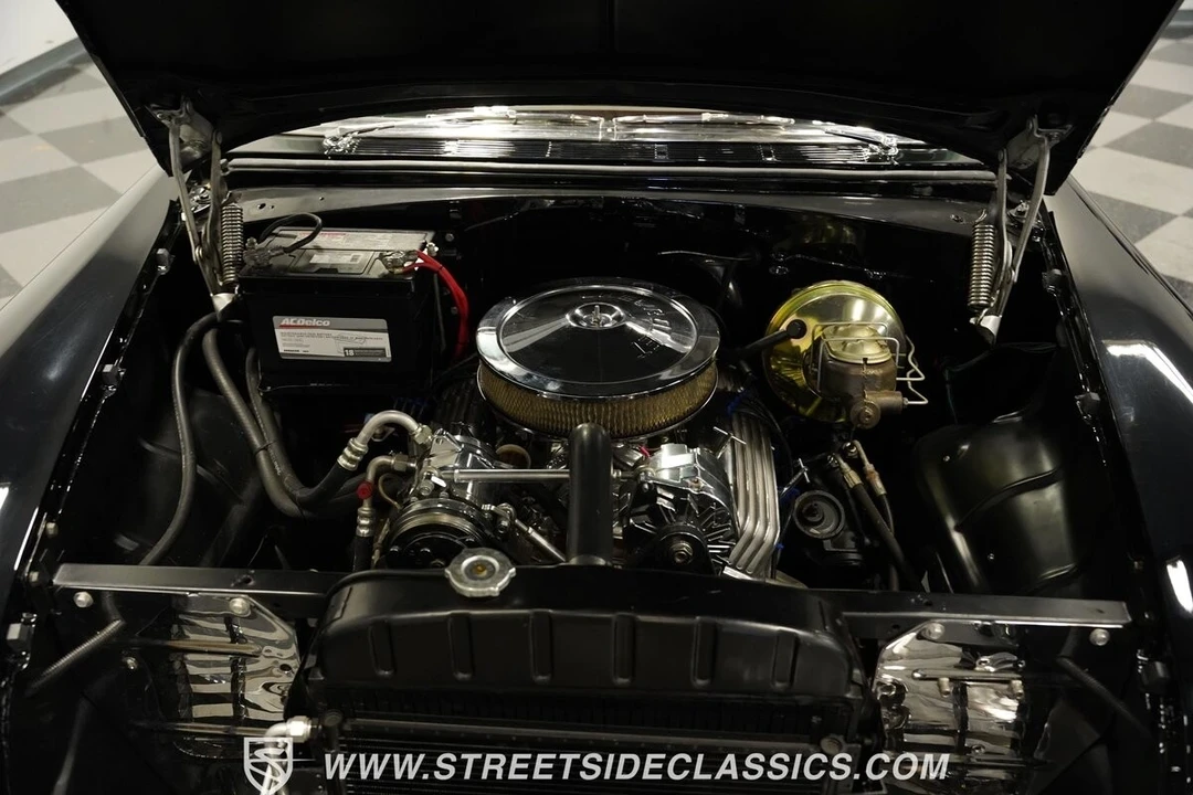 1955 Chevrolet Task Force - Image 4 of 21