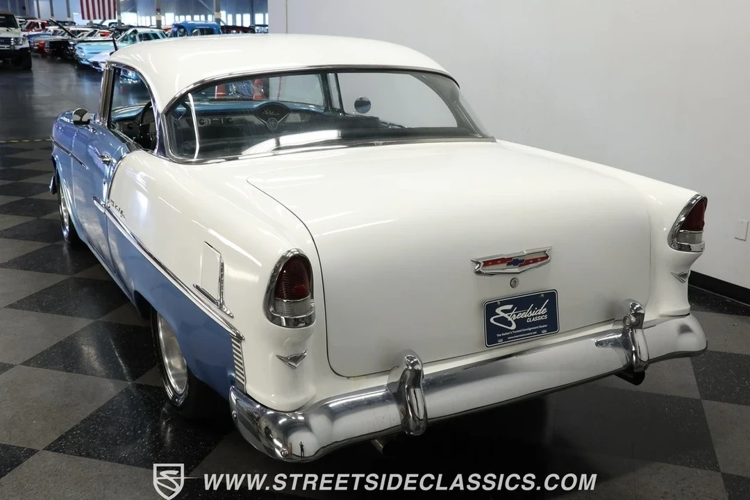 1955 Chevrolet Task Force - Image 8 of 12