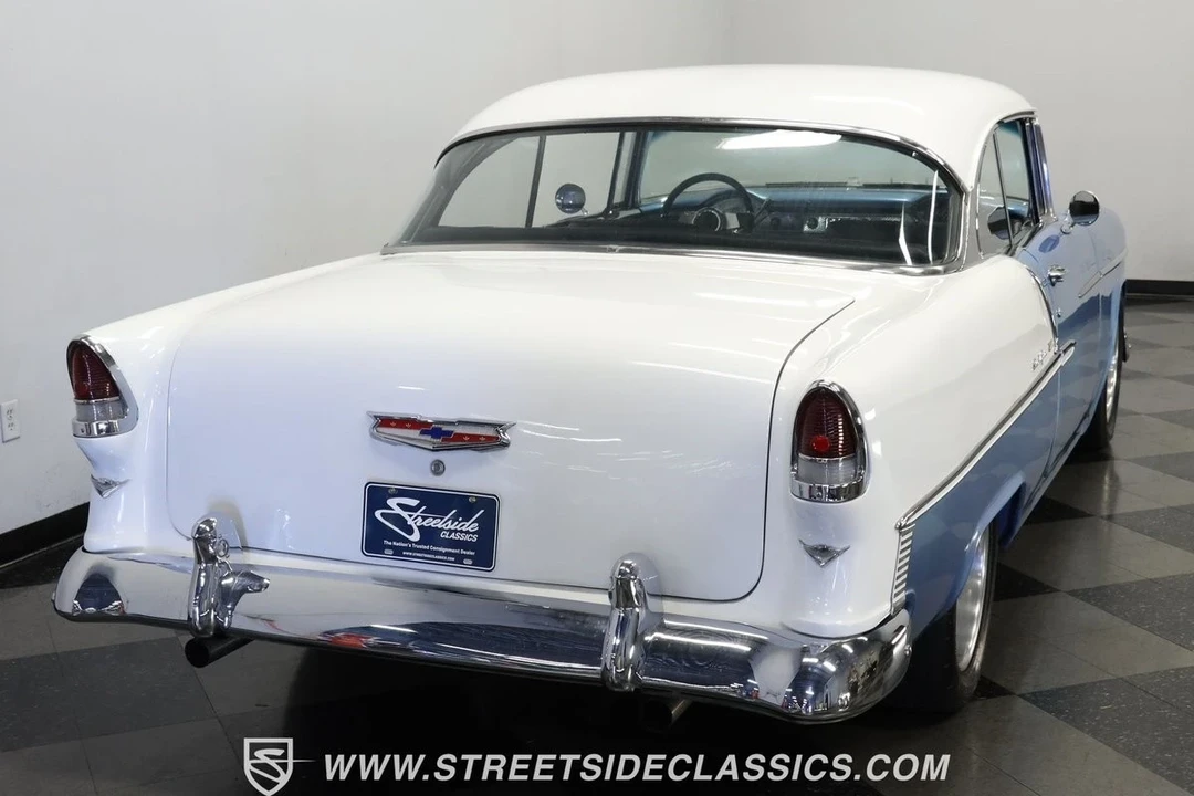 1955 Chevrolet Task Force - Image 10 of 12
