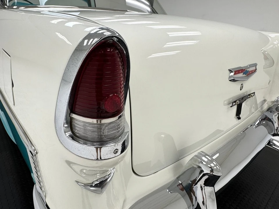 1955 Chevrolet Tri-Five Bel Air 2-Door Hardtop & Coupe - Image 22 of 31