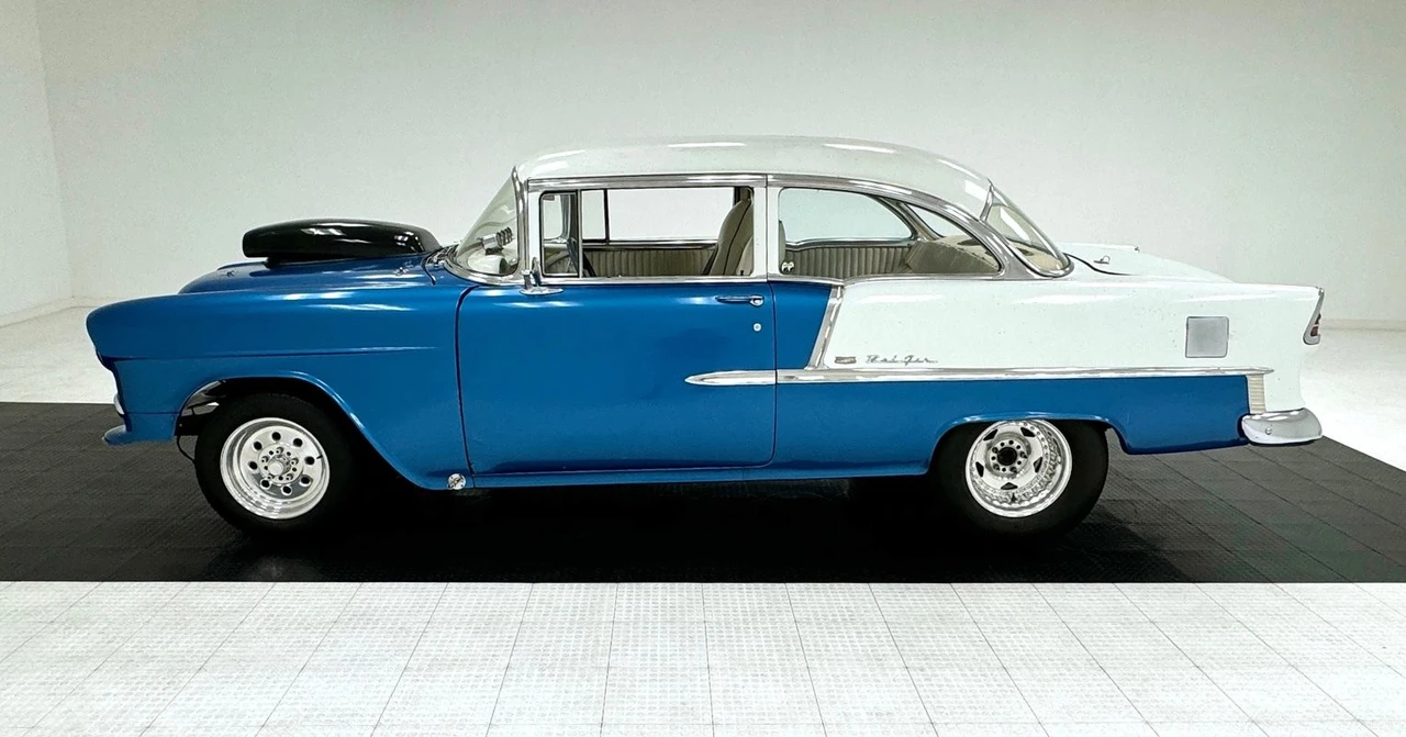 1955 Chevrolet Tri-Five Bel Air 2-Door Hardtop & Coupe - Image 2 of 31