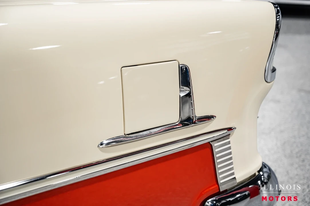 1955 Chevrolet Task Force - Image 16 of 21