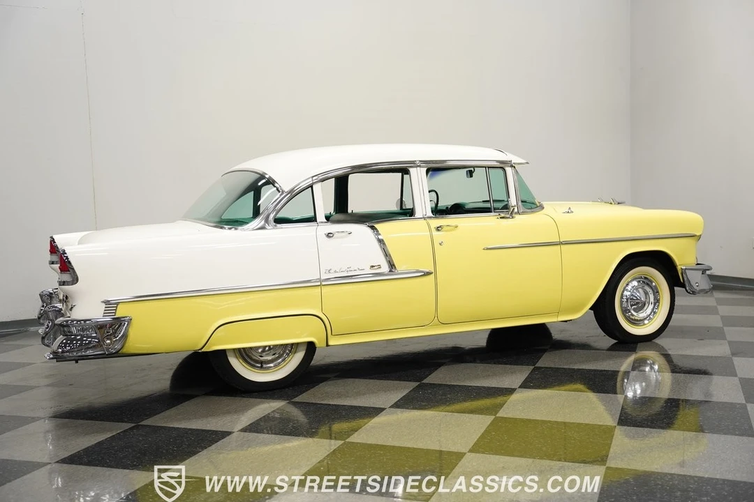 1955 Chevrolet Task Force - Image 14 of 21