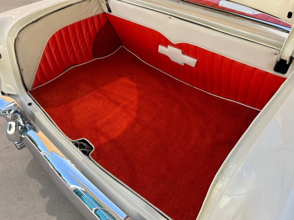 1955 Chevrolet Task Force - Image 7 of 12
