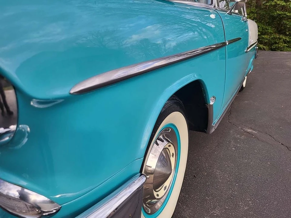 1955 Chevrolet Tri-Five Bel Air Sedan & Wagon - Image 21 of 31