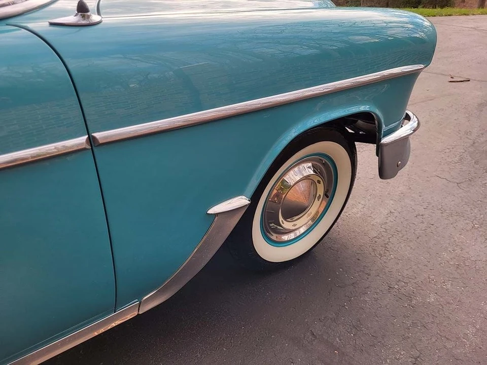 1955 Chevrolet Tri-Five Bel Air Sedan & Wagon - Image 18 of 31