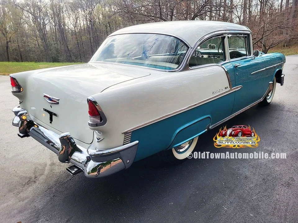 1955 Chevrolet Tri-Five Bel Air Sedan & Wagon - Image 15 of 31