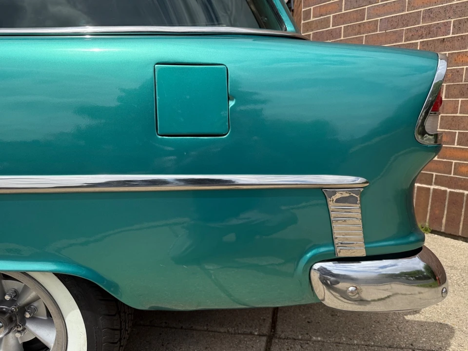 1955 Chevrolet Tri-Five Bel Air Sedan & Wagon - Image 6 of 31