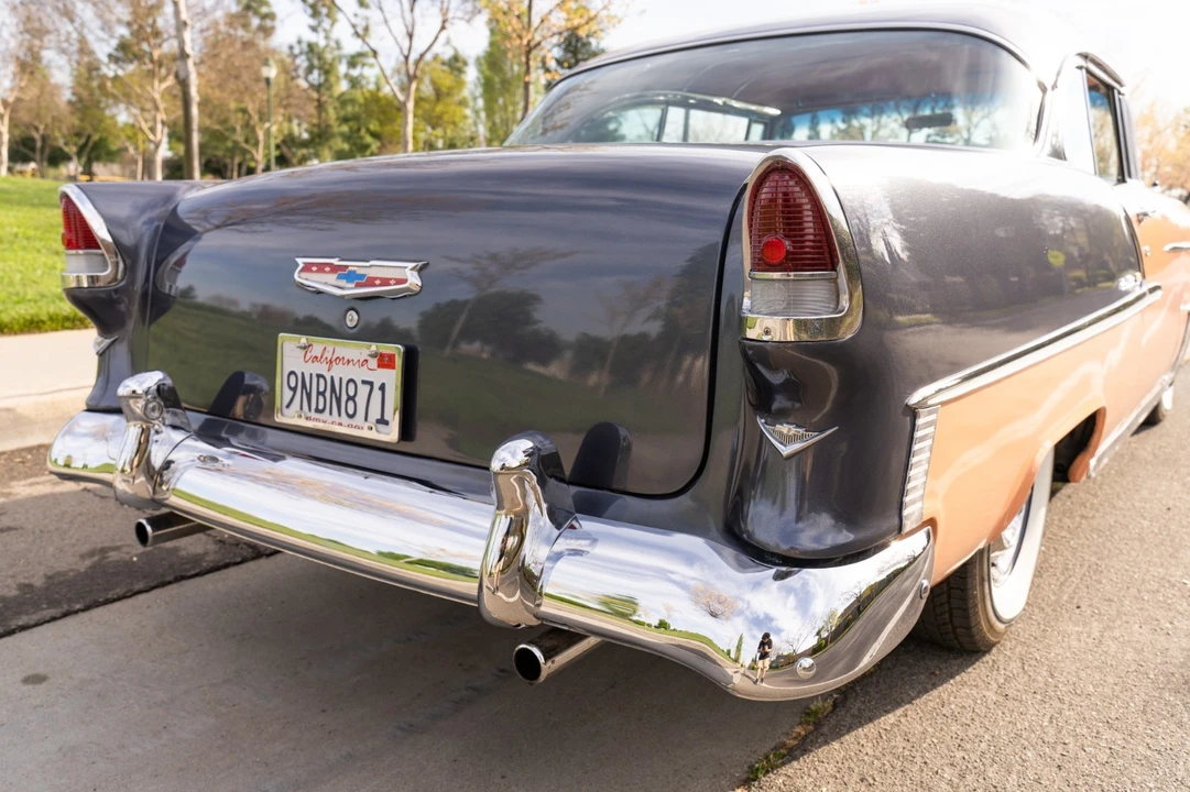1955 Chevrolet Bel Air - Image 16 of 21