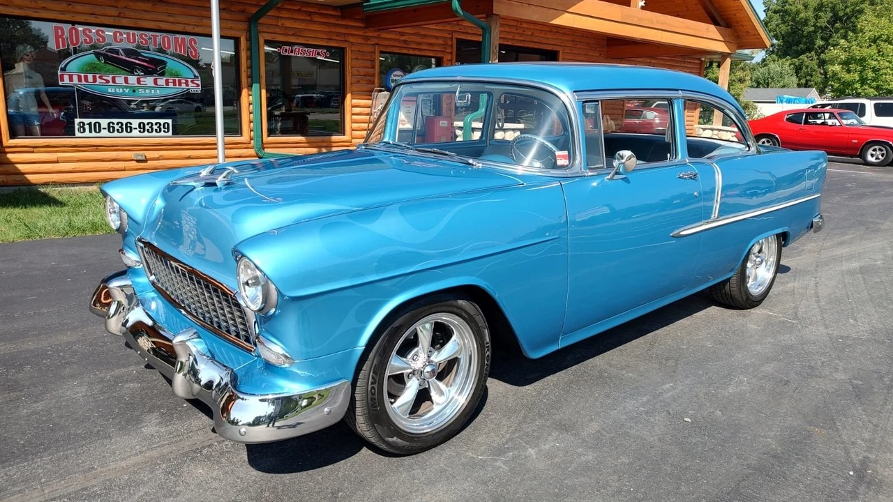 1955 Chevrolet Tri-Five Bel Air 2-Door Hardtop & Coupe - Image 3 of 31