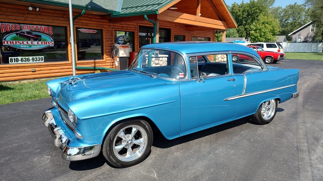1955 Chevrolet Tri-Five Bel Air 2-Door Hardtop & Coupe - Image 4 of 31