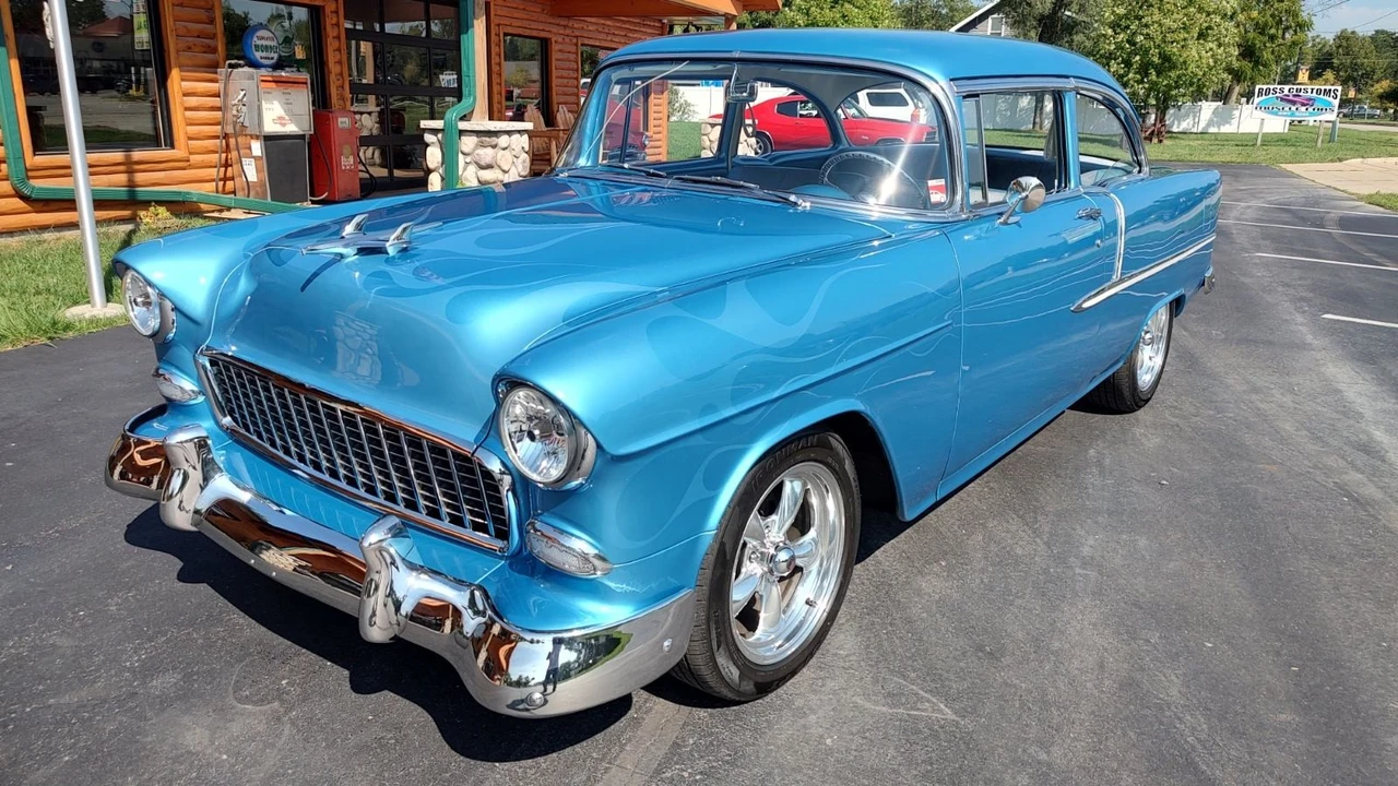 1955 Chevrolet Tri-Five Bel Air 2-Door Hardtop & Coupe - Image 2 of 31