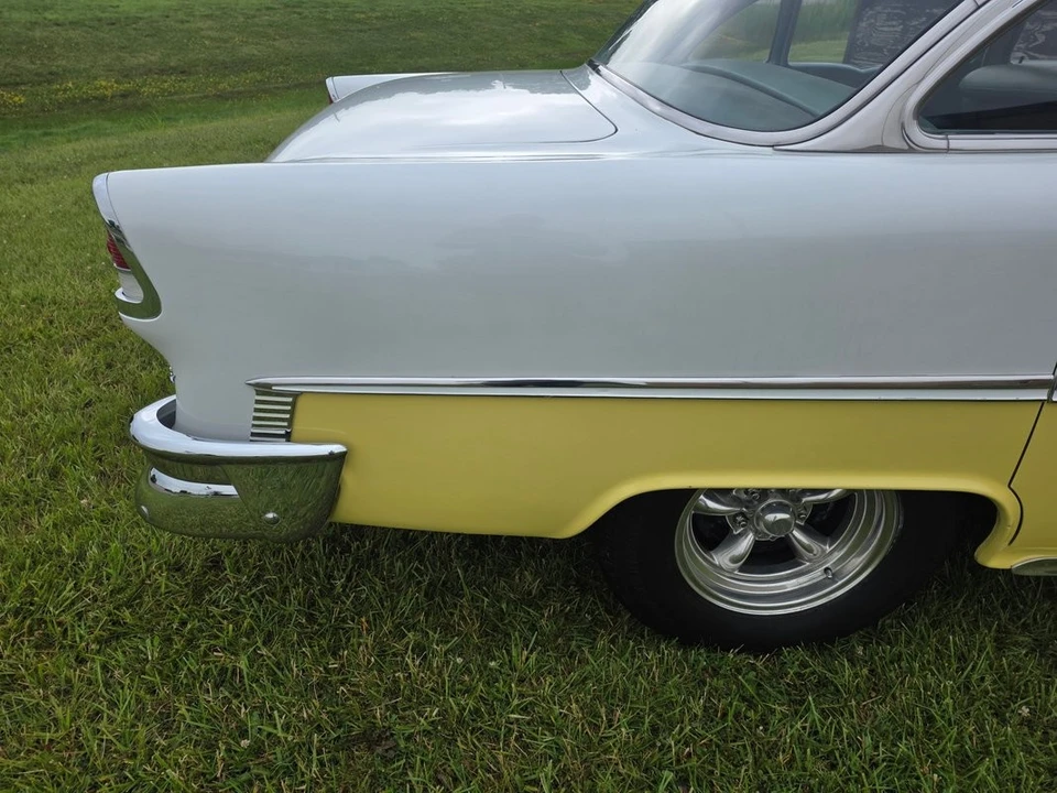 1955 Chevrolet Tri-Five Bel Air 2-Door Hardtop & Coupe - Image 20 of 31