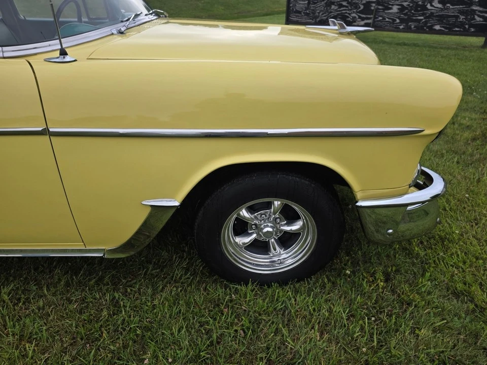 1955 Chevrolet Tri-Five Bel Air 2-Door Hardtop & Coupe - Image 24 of 31