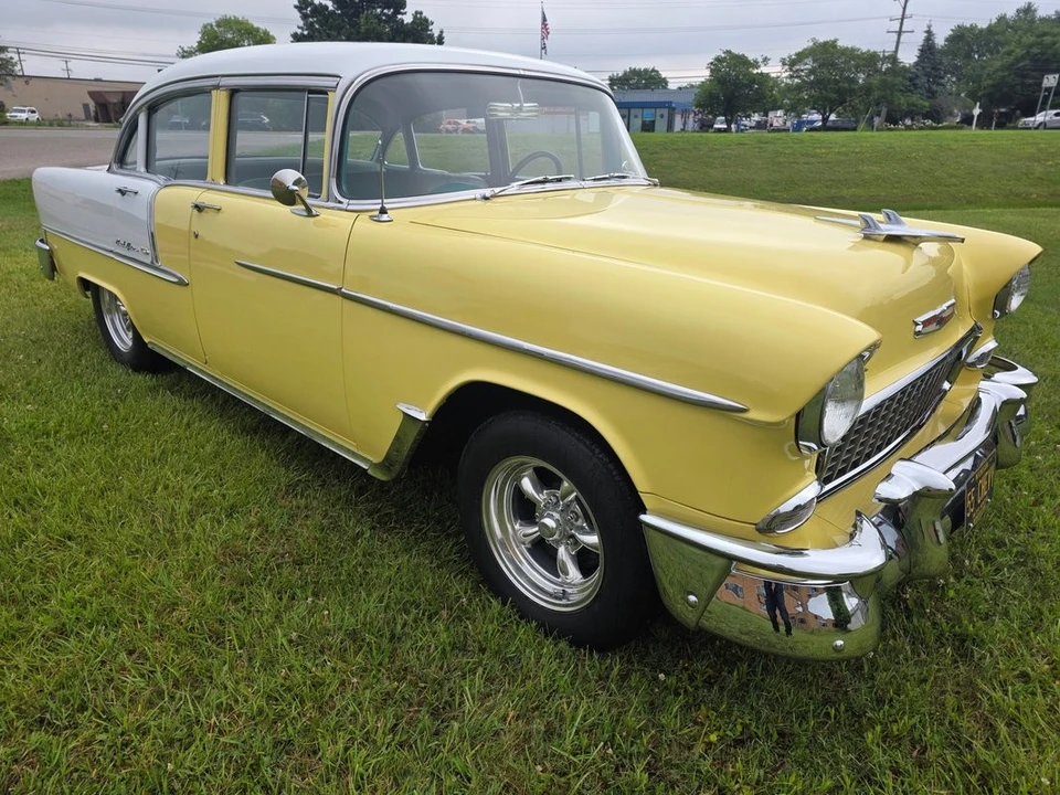 1955 Chevrolet Tri-Five Bel Air 2-Door Hardtop & Coupe - Image 11 of 31