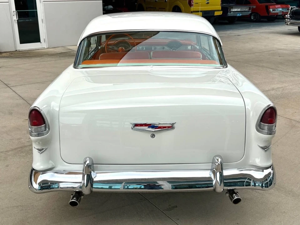 1955 Chevrolet Task Force - Image 8 of 12