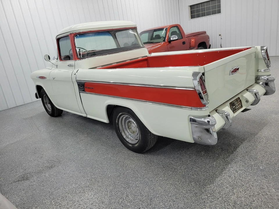 1955 Chevrolet Task Force - Image 4 of 20