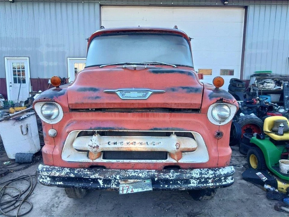1955 Chevrolet Task Force - Image 2 of 19