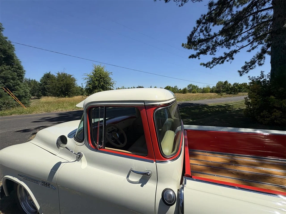 1955 Chevrolet Task Force - Image 6 of 31