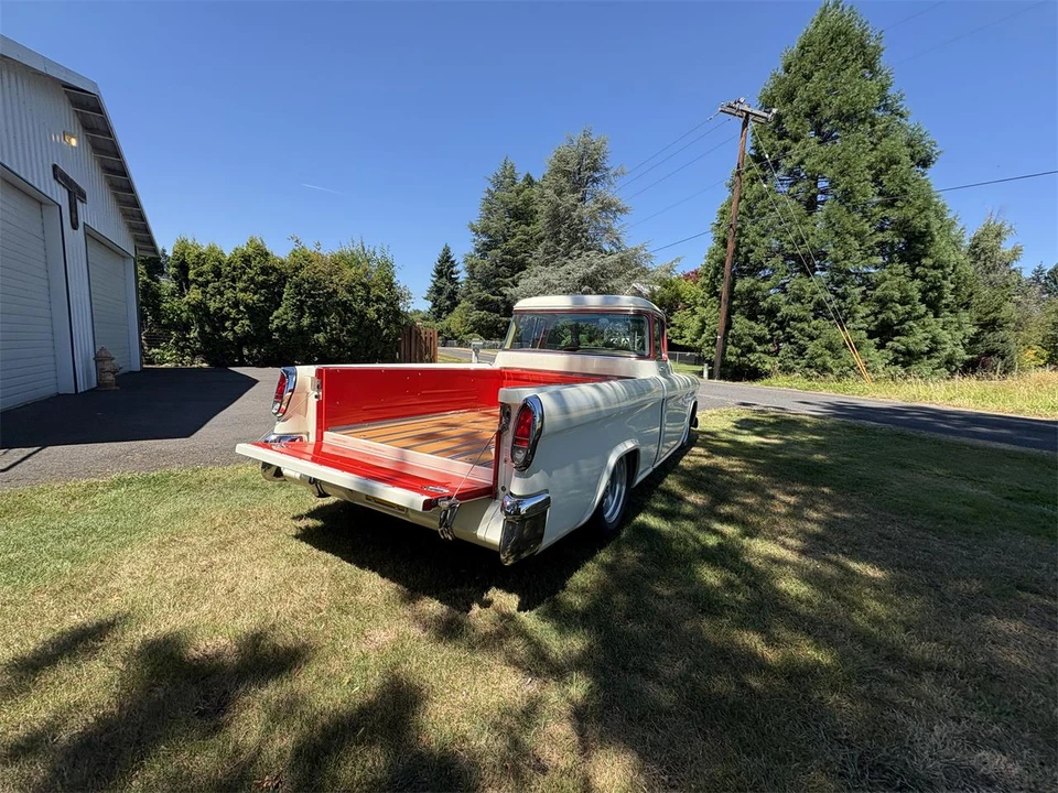 1955 Chevrolet Task Force - Image 16 of 31