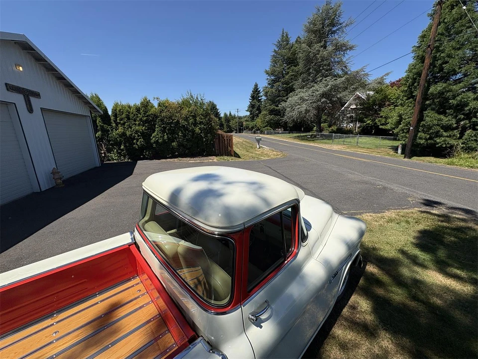 1955 Chevrolet Task Force - Image 23 of 31
